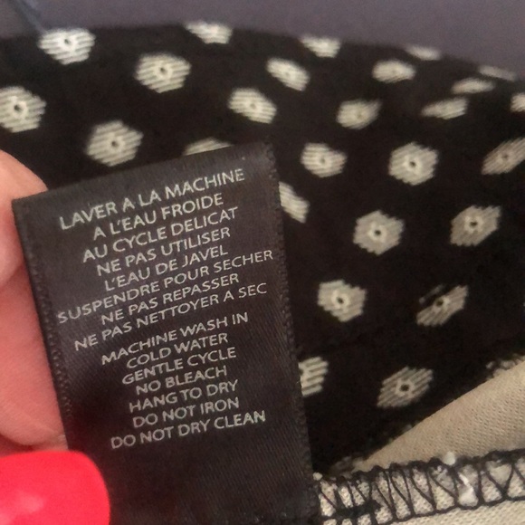 LILY MORGAN - EUC-NWOT Stretch Shorts (XL) - Picture 8 of 8